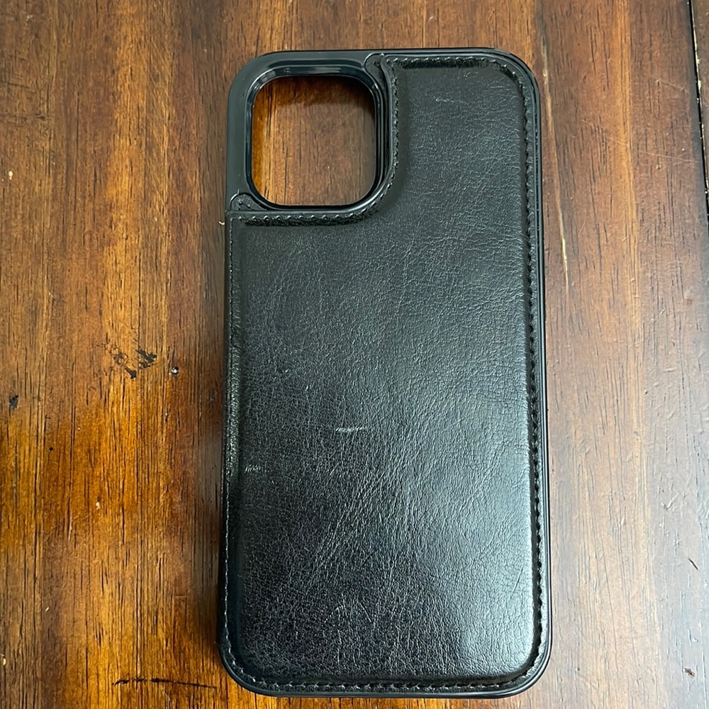 iPhone 12 Pro Max wallet case.